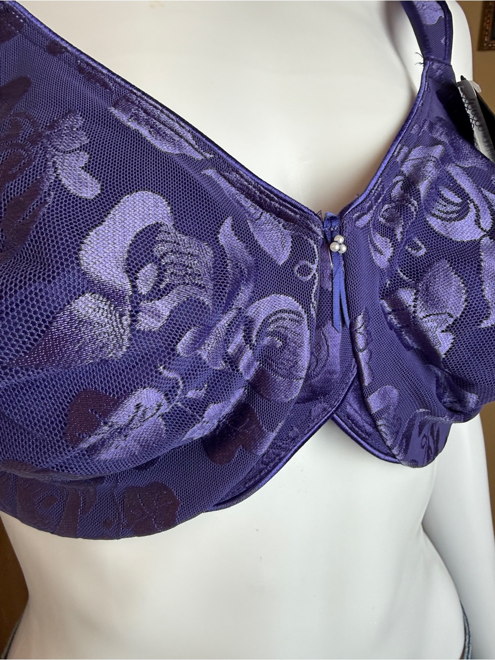 Wacoal Purple Floral Jacquard Underwire  Size 40D NWT - Picture 3 of 12